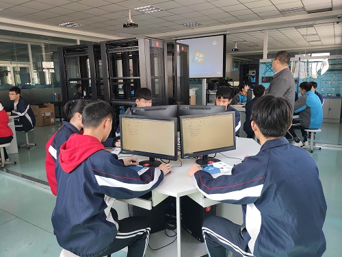河北商贸学校计算机网络技术专业